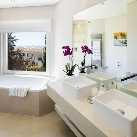 Stunning Resortvilla - Vale Do Lobo 알만실